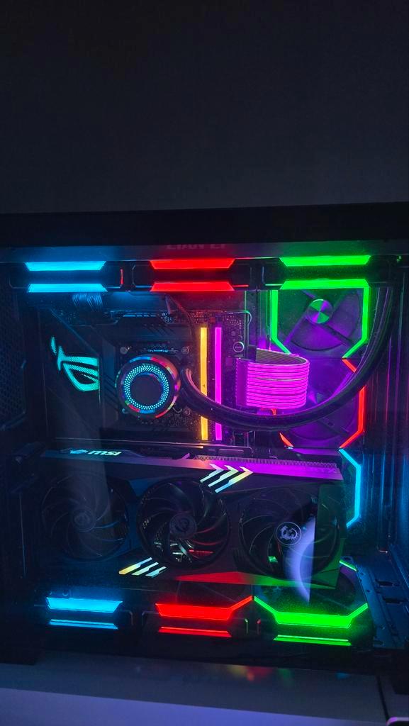 Gaming NVIDIA MSI Rtx4090, Computers en Software, Videokaarten, Zo goed als nieuw, Nvidia, Ophalen of Verzenden