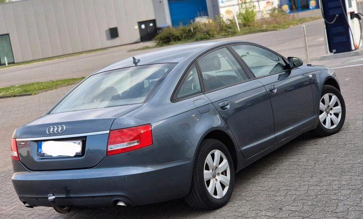 Audi A6 27tdi QUATTRO 240mkm V6 full options 3400€, Auto's, Audi, Particulier, A6, Diesel, Euro 4, Berline, 5 deurs, Automaat
