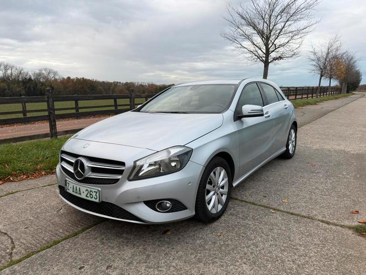 Mercedes a180 benzine be-edition zeer nette wagen, Auto's, Mercedes-Benz, Bedrijf, Te koop, A-Klasse, ABS, Airbags, Airconditioning