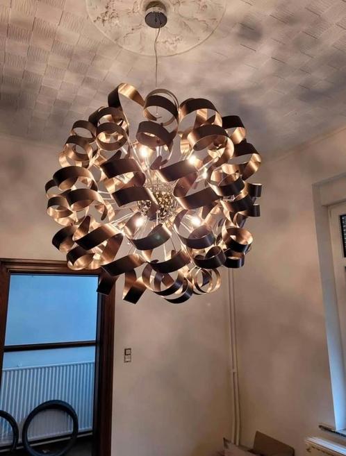 Krullende LED-kroonluchter, Huis en Inrichting, Lampen | Kroonluchters, Zo goed als nieuw, Metaal, Ophalen