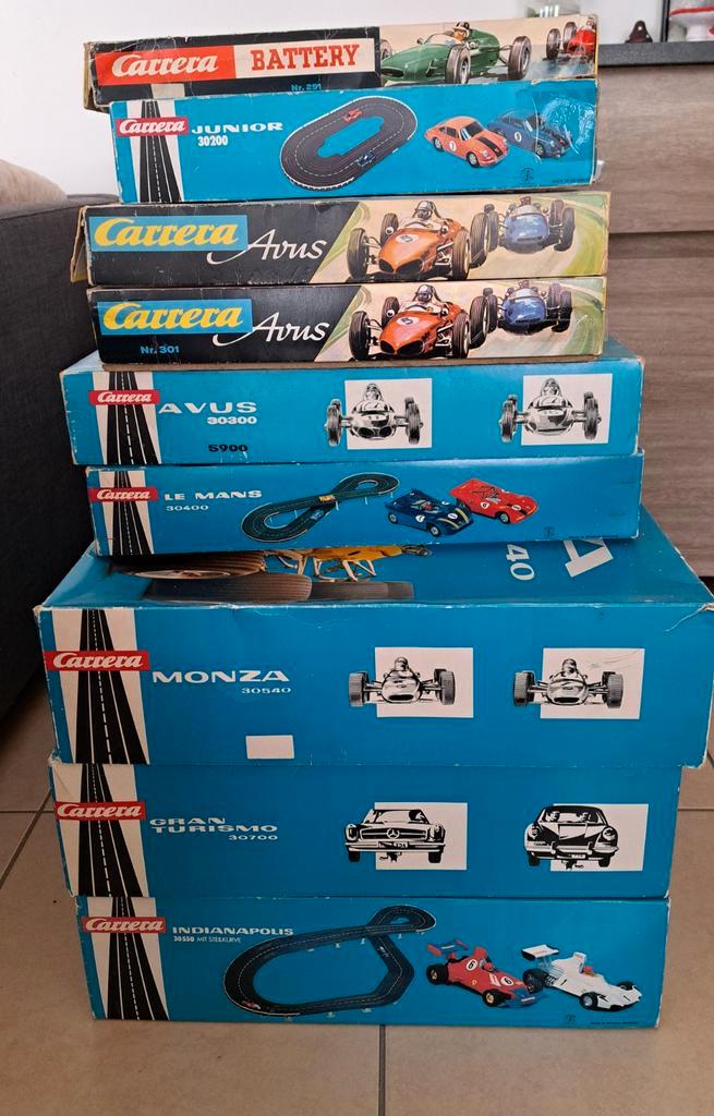 Carrera Universal 132 Gerestaureerde circuits worden apart v, Kinderen en Baby's, Speelgoed | Racebanen, Gebruikt, Racebaan, Elektrisch