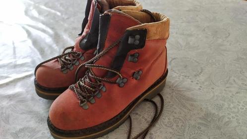 Bergschoenen, boomverzorger, klimmer.. T38, Kleding | Dames, Schoenen, Gedragen, Sportschoenen, Rood, Ophalen of Verzenden