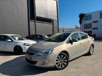 Opel Astra 1.4Benzine 128.xxxkm/Opendak,Sensoren,Airco,Navi., Voorwielaandrijving, Stof, Zwart, https://public.car-pass.be/vhr/265efb62-4f70-463a-88b5-b1f8acf7231f
