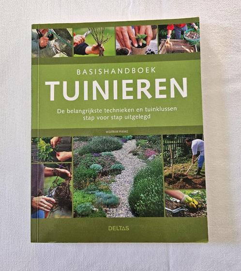 Basishandboek tuinieren – Wolfram Franke, Boeken, Wonen en Tuinieren, Zo goed als nieuw, Moestuin, Ophalen of Verzenden