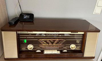 RADIO PHILIPS REVERBEO    B7X14A stereo beschikbaar voor biedingen