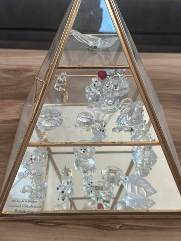Swarovski kristallen alles samen of per stuk te koop BIEDEN!