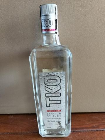 Scotch whisky TKO jaren 80-90 1liter 45graden beschikbaar voor biedingen
