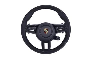 Porsche sportstuur volledig leder beschikbaar voor biedingen