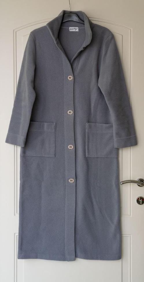 Robe de chambre, marque Vandy, taille S, comme neuve, Vêtements | Femmes, Homewear, Comme neuf, Taille 36 (S), Gris, Envoi