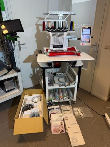 Borduurmachine BROTHER PR-1000e beschikbaar voor biedingen