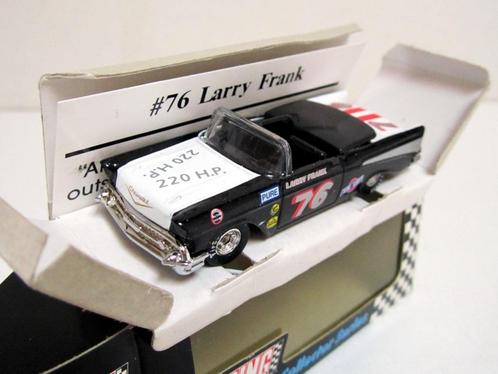 '57 Chevy Bel Air #76 Larry Frank Racing Collectables USA, Hobby & Loisirs créatifs, Voitures miniatures | Échelles Autre, Comme neuf