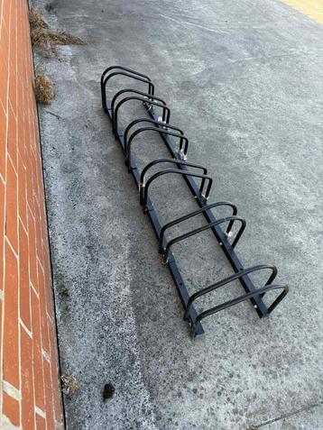 Fietsen rek beschikbaar voor biedingen
