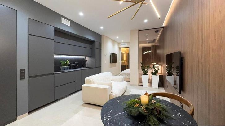 Appartement rénové au rez de chaussée/Torrevieja, Immo, Étranger, Espagne, Appartement, Ville