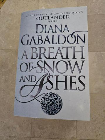 A Breath of Snow and Ashes (Engelstalig), Ophalen of Verzenden, Nieuw, Diana Gabaldon, Europa overig