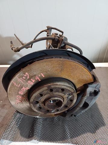 rechter fusee golf7 artikelnr 5Q0400054 DR beschikbaar voor biedingen