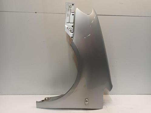 SPATBORD LINKS VOOR Volkswagen Caddy III (2KA,2KH,2CA,2CH), Auto-onderdelen, Carrosserie, Spatbord, Volkswagen, Voor, Links, Gebruikt