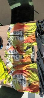 Fietskledij 7 tot 10 jarig kind, Fietsen en Brommers, Ophalen, Gebruikt