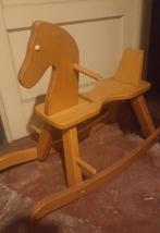 CHEVAL A BASCULE, Enlèvement, Utilisé