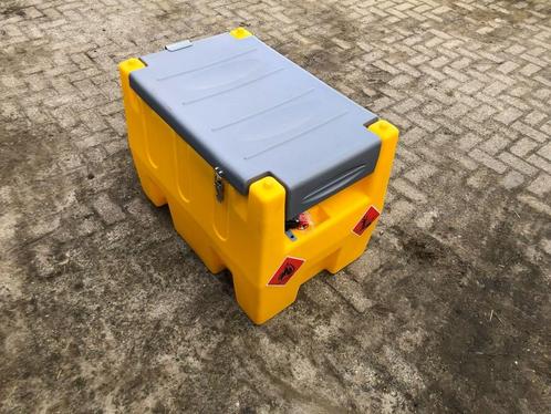 Dieseltank met pomp 12 of 220 V, Diversen, Overige Diversen, Nieuw, Ophalen of Verzenden