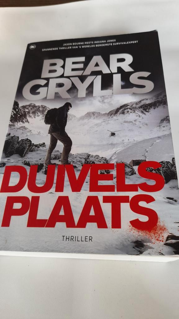 Bear Grylls - Duivelsplaats, Livres, Thrillers, Enlèvement ou Envoi