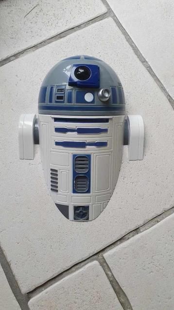 VEILLEUSE MURALE STAR WARS R2D2 disponible aux enchères