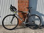 Koersfiets metk : trek - kleur: zilver, Fietsen en Brommers, Fietsen | Heren | Sportfietsen en Toerfietsen, Ophalen, Zo goed als nieuw