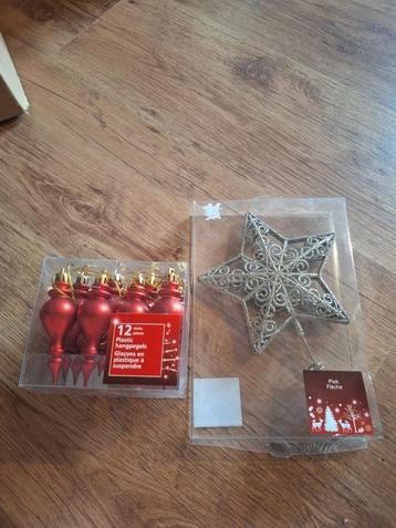 12 kerst pegels in plastic en gouden kerstpiek, Enlèvement ou Envoi, Neuf