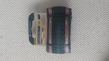 hutchinson caracal race gravel band 40mm semi slick beschikbaar voor biedingen