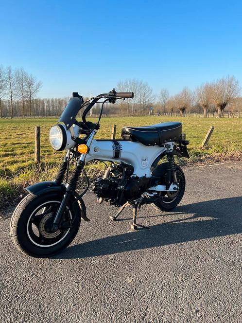 DAX skyteam 50cc, Fietsen en Brommers, Brommers | Honda, Gebruikt, Overige modellen, Klasse B (45 km/u), Ophalen
