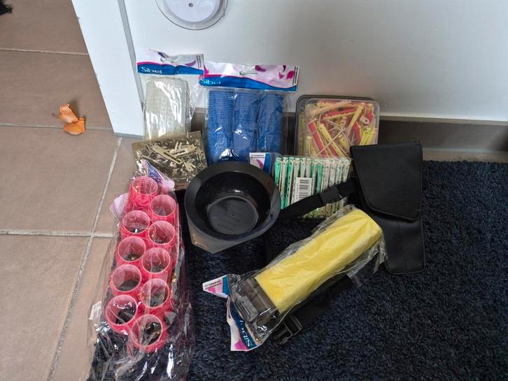 kappersopleiding materiaal, Zakelijke goederen, Overige Zakelijke goederen, Ophalen of Verzenden