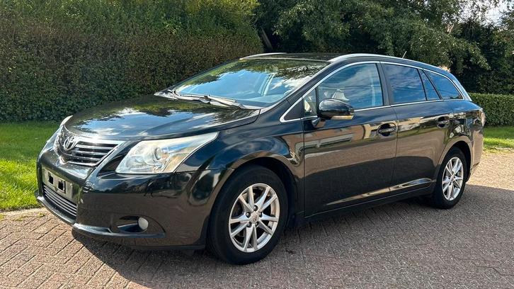 Toyota Avensis 2.0 Diesel Euro5 *Blanco Gekeurd, Auto's, Toyota, Bedrijf, Diesel, Euro 5, Break, 5 deurs, Handgeschakeld, Ophalen