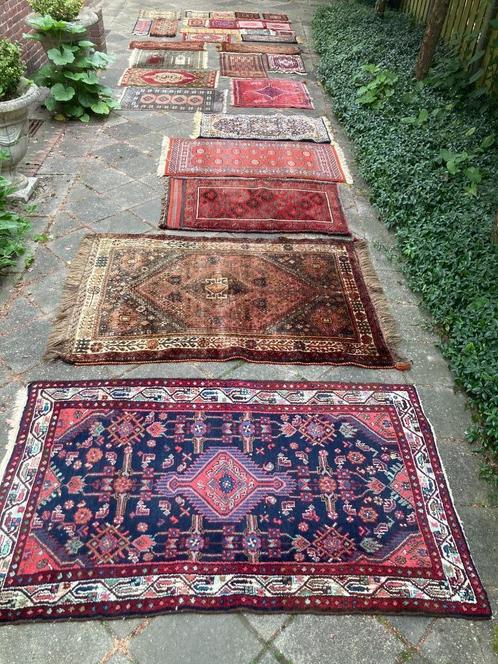 29 Perzische tafelloper kastkleedje tapijt kleed tafelkleed, Antiek en Kunst, Antiek | Tapijten, Tafelkleden en Textiel, Ophalen of Verzenden