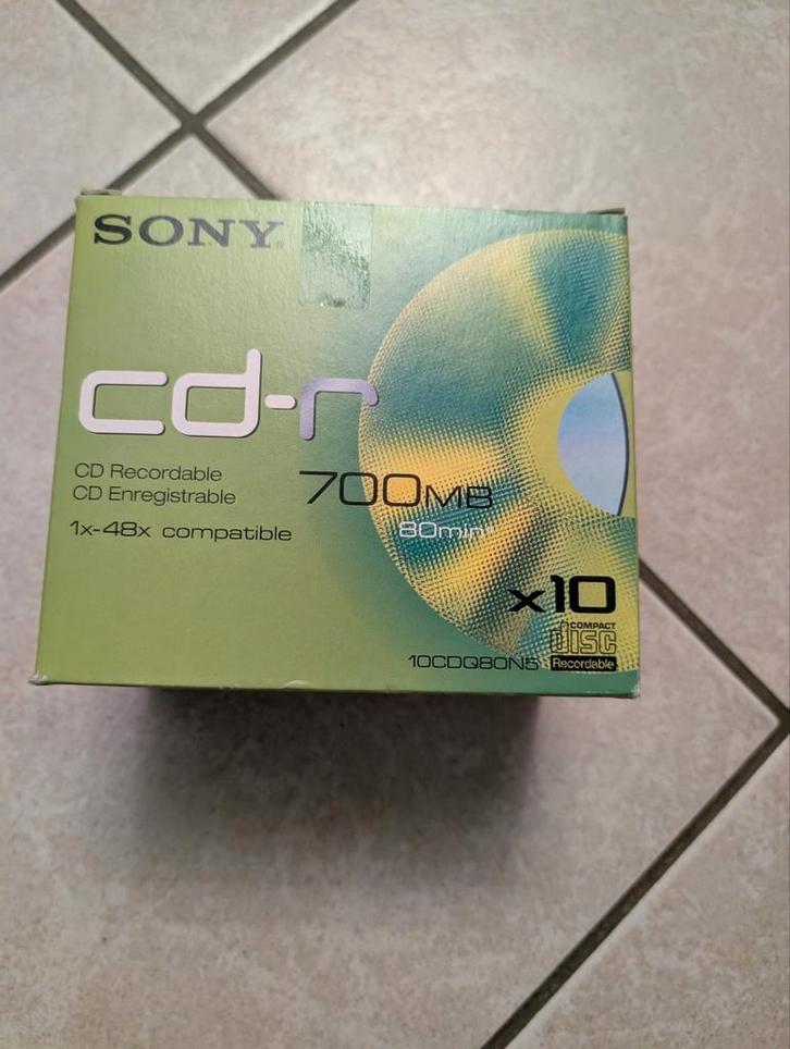 SONY CD-R nieuwe staat in verpakking, Computers en Software, Beschrijfbare discs, Zo goed als nieuw, Cd, Ophalen of Verzenden