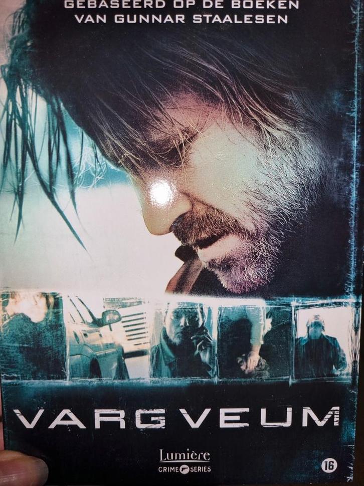 Dvd box Noorse misdaadserie Varg Veum 3 discs, Cd's en Dvd's, Dvd's | Thrillers en Misdaad, Zo goed als nieuw, Ophalen of Verzenden