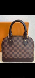 Louis vuitton alma BB, Ophalen of Verzenden