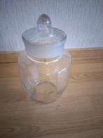 Oude glazen snoeppot, Ophalen