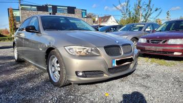 bmw 318i AUTOMAAT wordt GEKEURD AIRCO PDC TREKHAAK 2009 beschikbaar voor biedingen