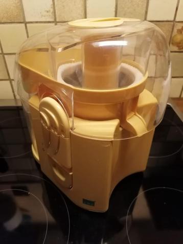 Sapcentrifuge beschikbaar voor biedingen