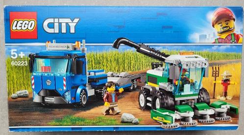 LEGO CITY 60223  Maaidorser Transport, Hobby en Vrije tijd, Overige Hobby en Vrije tijd, Zo goed als nieuw, Ophalen of Verzenden