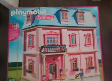Playmobil Dollhouse + extra beschikbaar voor biedingen