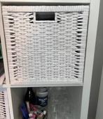 Mandjes kallax kast ikea, Huis en Inrichting, Ophalen, Zo goed als nieuw