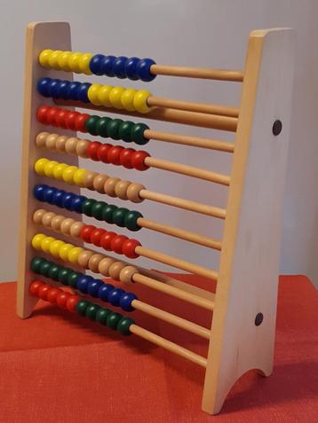 houten speelgoed: telraam beschikbaar voor biedingen