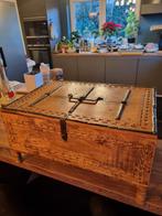 Ancienne boîte à DOT  Indienne -Long:50cm larg:36cm h:25cm, Antiquités & Art, Enlèvement