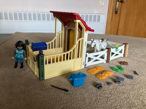 Playmobil Appaloosa met paardenbox, 5-12 jaar complete set m, Kinderen en Baby's, Speelgoed | Playmobil, Zo goed als nieuw, Complete set