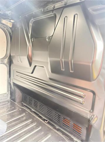 Tussenschot Cabine Ford Transit Custom 2024+ (NIEUW) beschikbaar voor biedingen