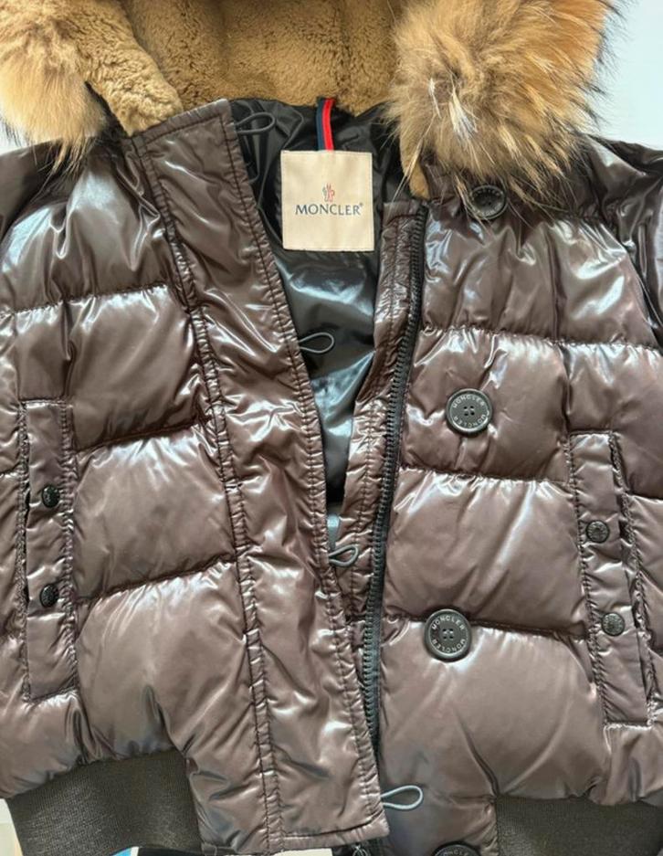 Jas Moncler, Kleding | Dames, Jassen | Winter, Zo goed als nieuw, Maat 42/44 (L), Bruin, Ophalen of Verzenden