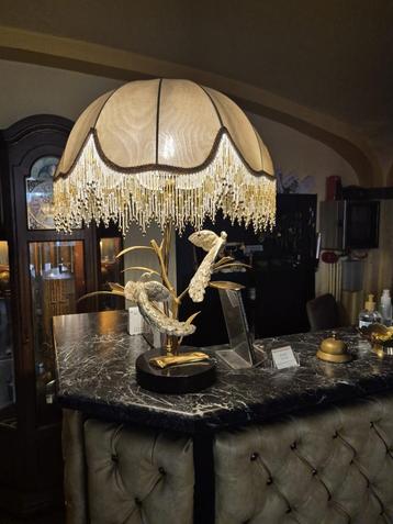 Lampadaire beschikbaar voor biedingen