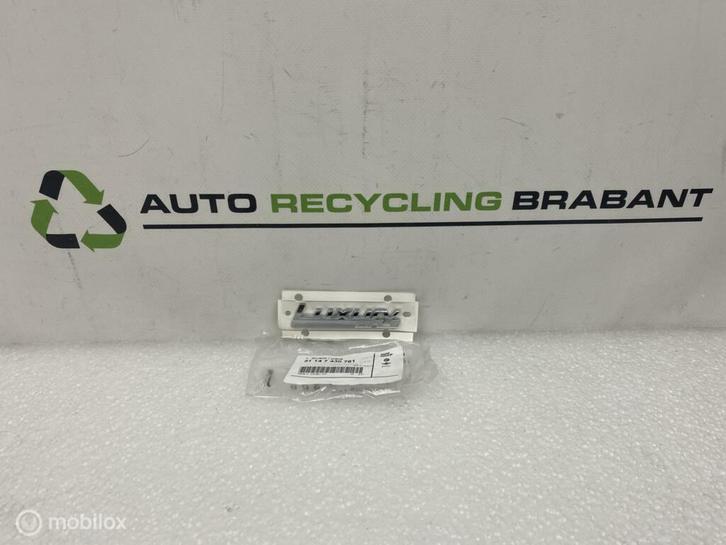 Embleem BMW 5 Serie G30 Luxery Line NIEUW 51147430761, Auto-onderdelen, Klein materiaal, BMW, Gebruikt, Ophalen of Verzenden