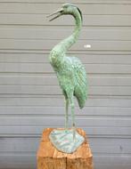 Grote bronze reiger tuinbeeld kunstwerk waterspuwer fontein, Ophalen of Verzenden, Zo goed als nieuw, Metaal, Dierenbeeld