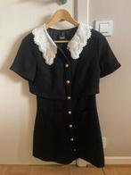 Robe tweed noir avec col blanc taille 34, Vêtements | Femmes, Robes, Neuf